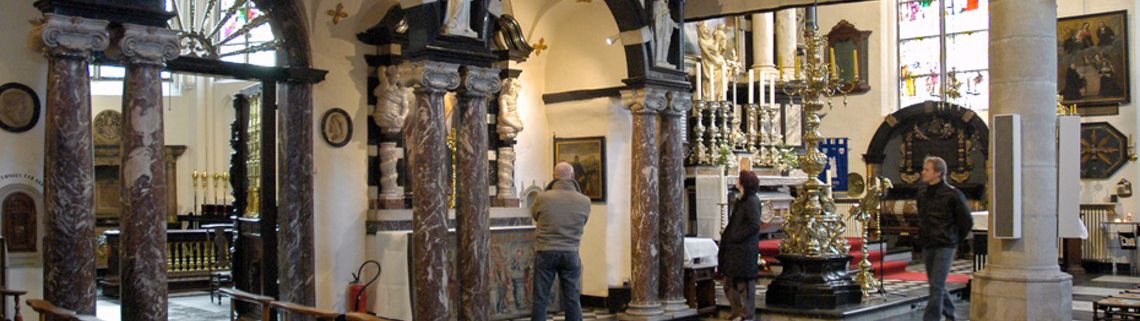 Religious heritage in Bruges: walk with the precursors of the faith!